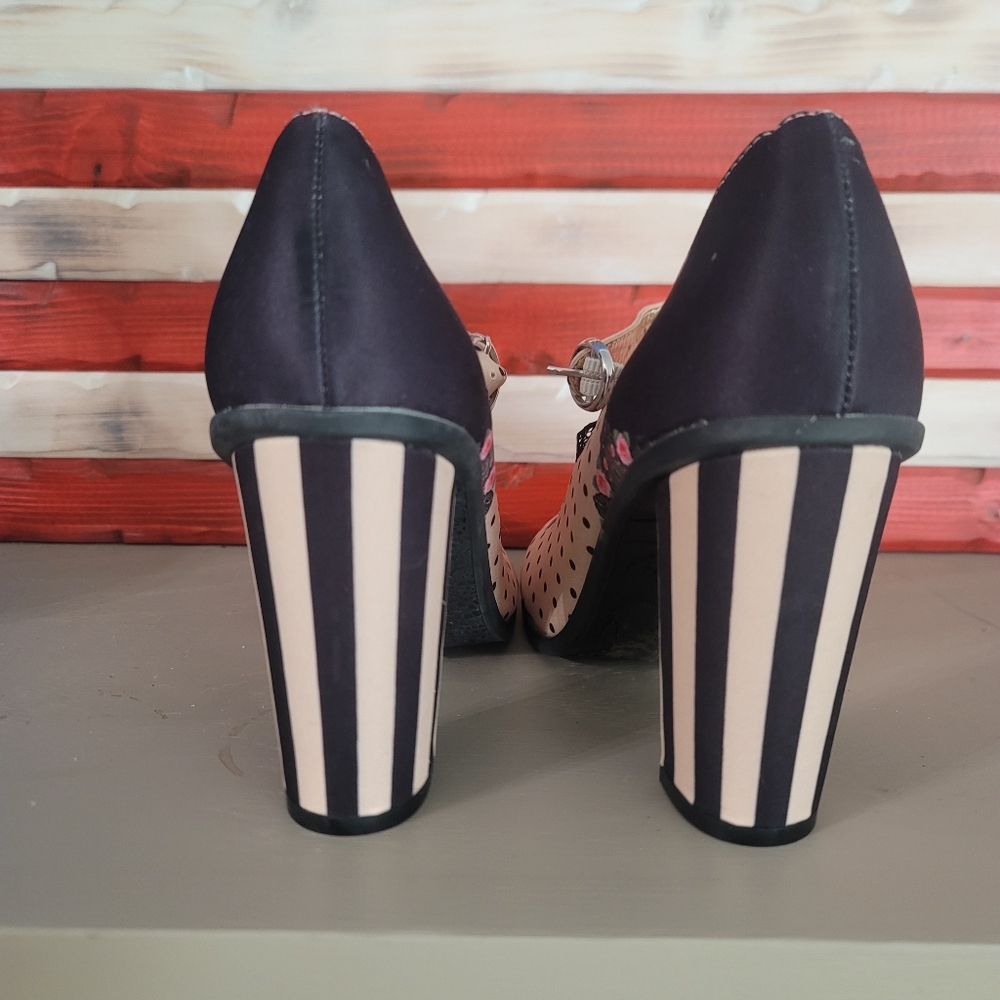 Hot Chocolate Design Chocolaticas High Heels Doris Women's Mary Jane Pump (38) - Picture 8 of 12